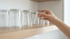 Why glasses and cups should be stored upside down: remember this for life
